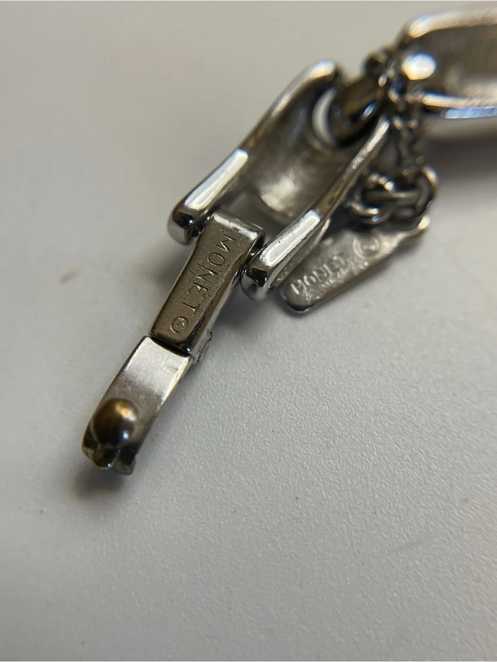 MONET Silver Tone Barrel Link Bracelet Fold Over Clasp Safety Chain Signed 7”
